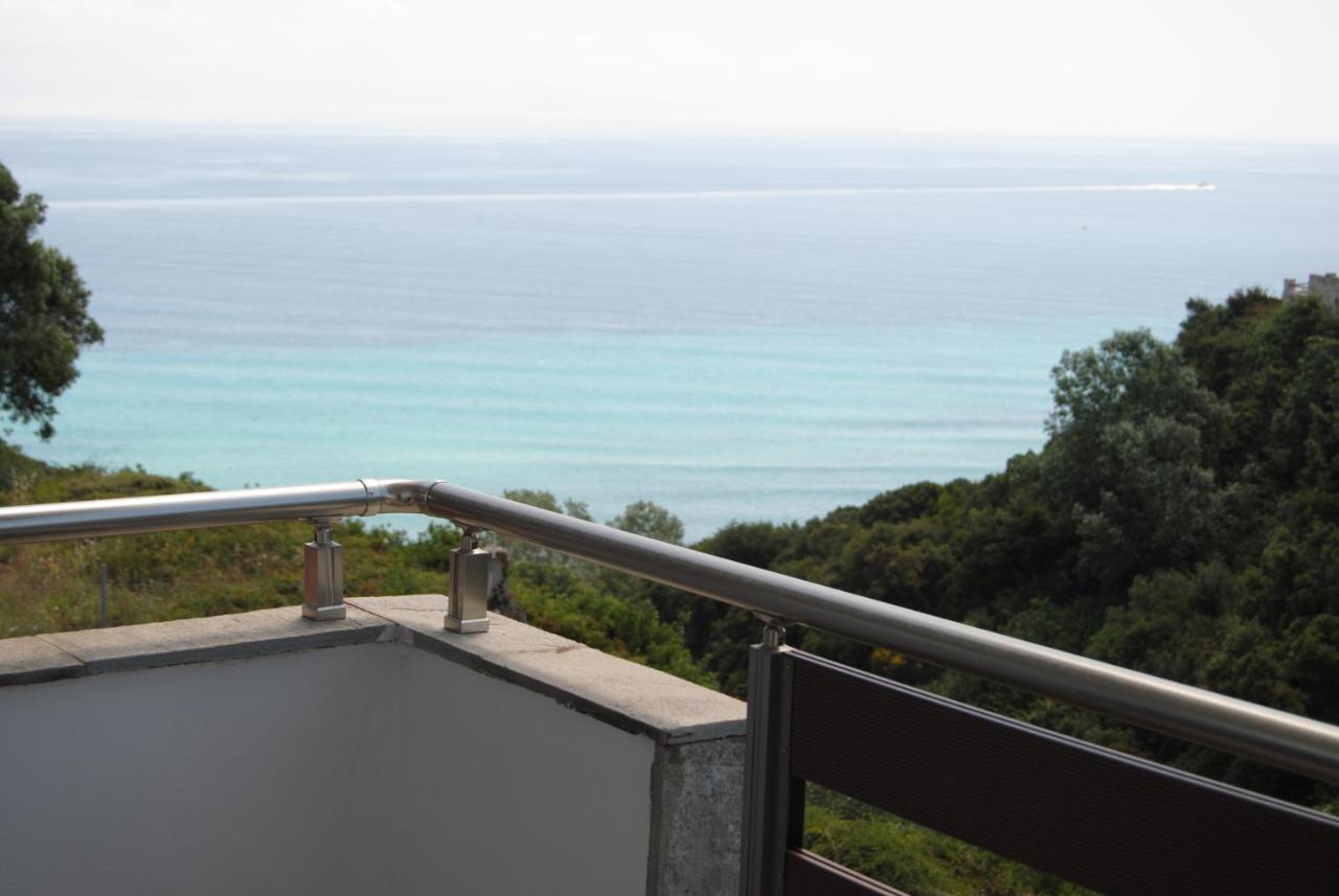 Marianna Sea View Afitos Apartman Kültér fotó